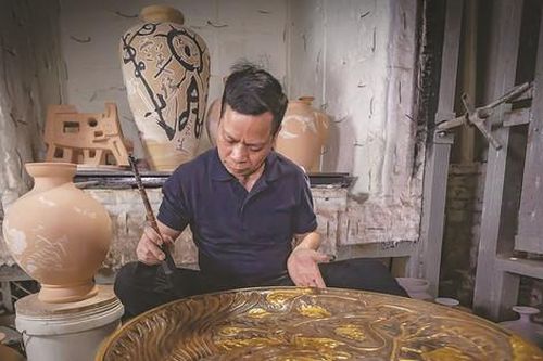 Nỗ lực tạo dấu ấn riêng cho thương hiệu gốm Bát Tràng