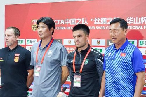 HLV Hứa Hiền Vinh tin tưởng U19 Việt Nam có màn thể hiện tốt tại Giải bóng đá U19 quốc tế