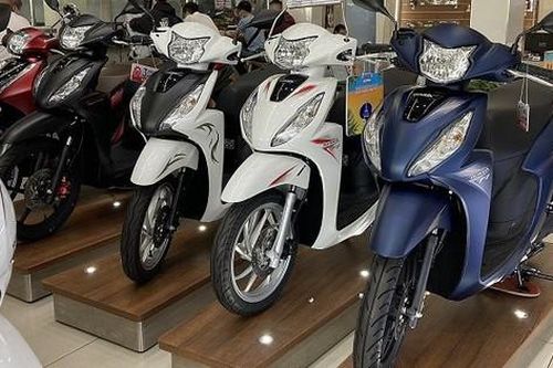 Giá xe Vision mới nhất tháng 6/2024 cực hấp dẫn, giá tại đại lý rẻ ngang xe số khiến dân tình xôn xao