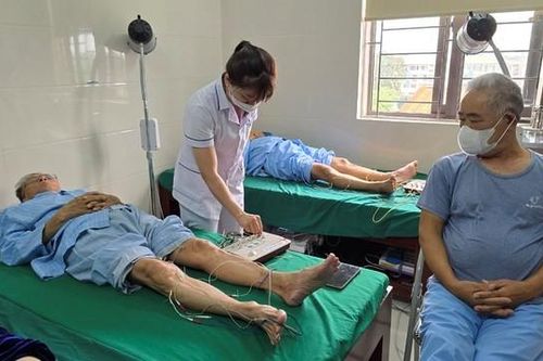 Bệnh viện Nội tiết Nghệ An điều trị hiệu quả đau thắt lưng trên bệnh nhân đái tháo đường