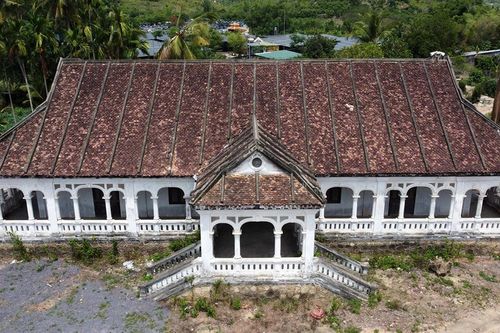 Nhà cổ ông Hai Thái 100 tuổi bị bỏ hoang khiến nhiều người tiếc nuối
