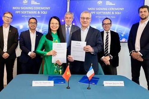 Thúc đẩy chuyển đổi số trải nghiệm du lịch hàng không toàn cầu