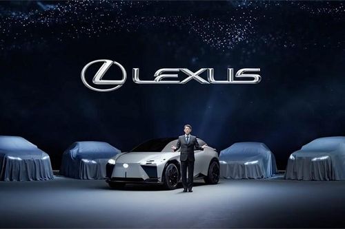 Lexus ES 2025 - thiết kế 'lột xác', có thể có bản thuần điện?