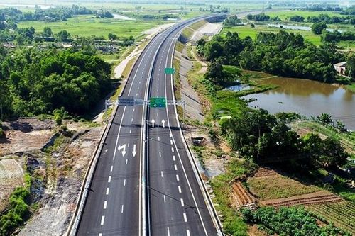 Thanh Hóa: Bắt tạm giam nguyên Bí thư Đảng ủy xã liên quan đến vụ án chi trả đền bù cao tốc Bắc - Nam
