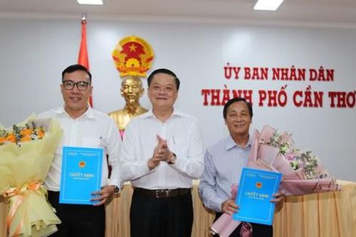Điều động, bổ nhiệm cán bộ chủ chốt ở 2 tỉnh, thành