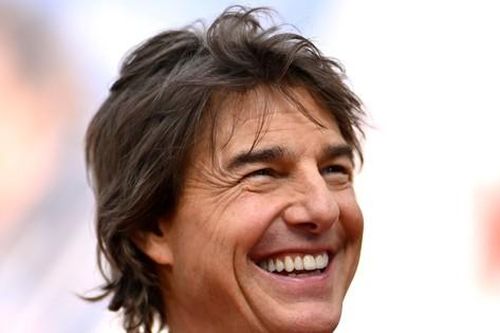 Tom Cruise lên nhầm xe Thủ tướng Anh