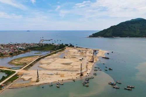 'Bay' trên công trường cảng cá 280 tỷ đồng ở Hà Tĩnh