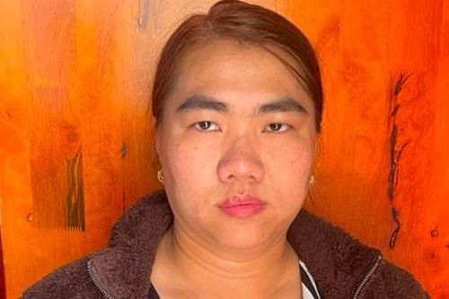 Nữ quái lừa hơn 2,8 tỷ đồng tiền 'hầu đồng' rồi đem gửi tiết kiệm, mua xe hơi