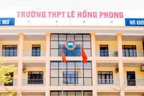 Thêm một trường xuất hiện khoản thu để 'mời cơm hội đồng'