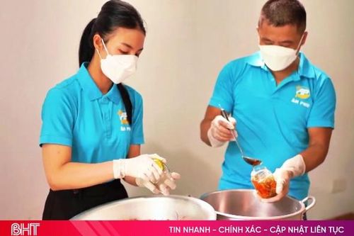 Khi sản phẩm mật ong ngâm hoa đu đủ được nâng tầm OCOP