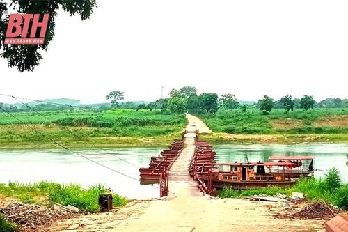 Thanh Hóa xây dựng cầu bắc qua sông Mã phục vụ đi lại của người dân
