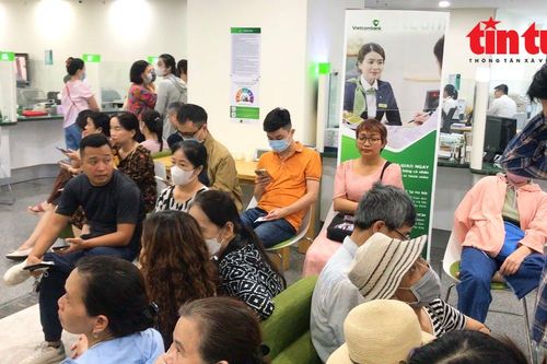 Ngân hàng Nhà nước bán vàng cho 'Big 4' Ngân hàng thương mại giá 77,98 triệu đồng/lượng