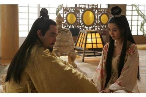 Bí mật 'phòng the' của vị Quý phi bị căn bệnh khó nói nhưng vẫn khiến Hoàng đế si mê đắm đuối cả đời