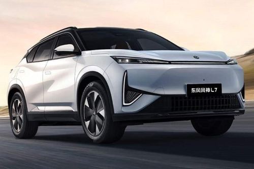 'Ông trùm' xe tải tại Việt Nam ra mắt bom tấn SUV: ăn xăng chỉ 0,56 lít/100km, giá siêu rẻ thách thức Mazda CX-5