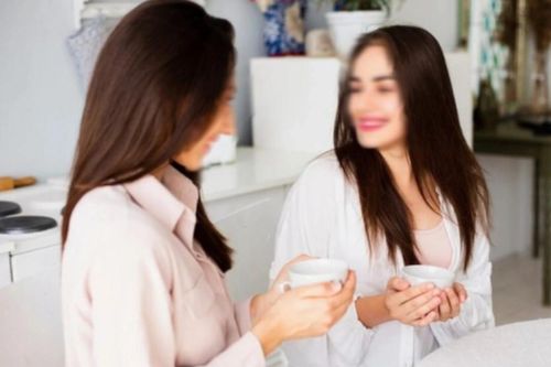 Vì cay cú nói ra sự thật về chiếc vòng vàng được mua bằng tiền mừng cưới mà giờ đây tôi bị chồng cũ cấm gặp con