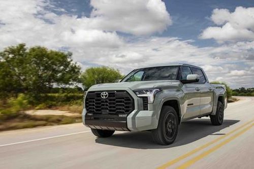 Toyota triệu hồi hơn 100.000 xe do lỗi liên quan tới động cơ