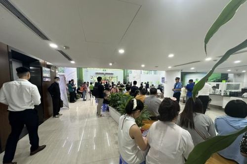 Ngày 4/6, giá bán vàng miếng SJC của Ngân hàng Nhà nước giảm 1 triệu đồng/lượng