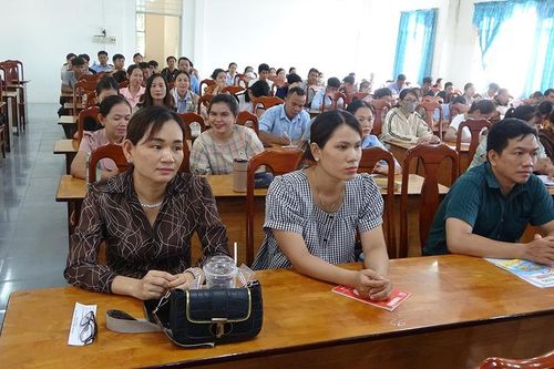 Bồi dưỡng hơn 110 đảng viên mới ở Tri Tôn