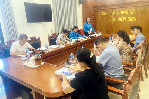 Công đoàn Viên chức tỉnh kiểm tra, giám sát 7 công đoàn cơ sở