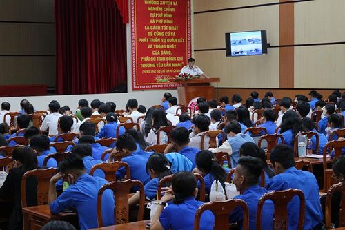 Phát huy trách nhiệm đoàn viên, thanh niên bảo vệ chủ quyền biển, đảo của Tổ quốc