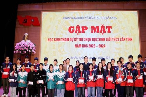 Lào Cai: Giáo dục thị xã Sa Pa đạt kết quả khá toàn diện ở các cấp học