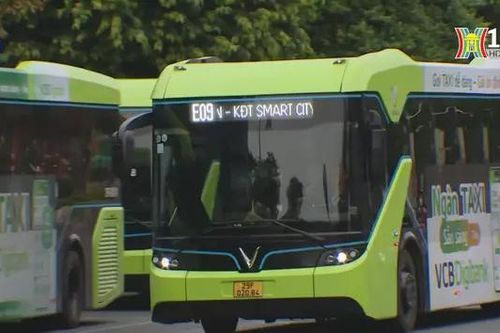 Gần 170 triệu khách sử dụng xe buýt 5 tháng đầu năm