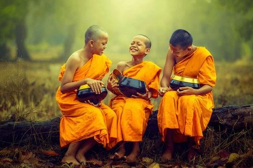 Ứng dụng đạo đức Phật giáo qua Tứ Nhiếp Pháp