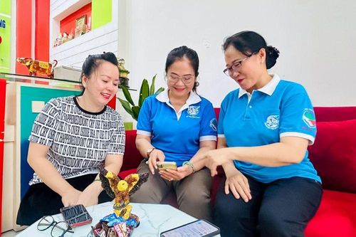 Ứng dụng số - Nâng chất hoạt động phụ nữ