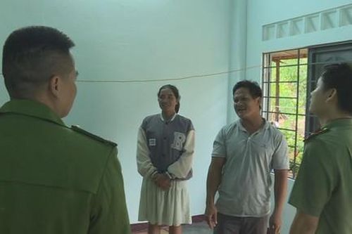 'Quay về nẻo sáng', gia đình ông Nay Long được xây tặng nhà
