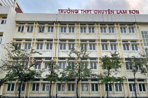 Một thí sinh thi chuyên Lam Sơn phúc khảo từ 1 lên 9 điểm