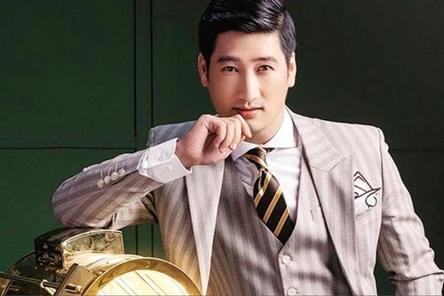 Nam nghệ sĩ ưu tú đang gây chú ý bởi chuyện tình cảm với bạn gái mới là ai?