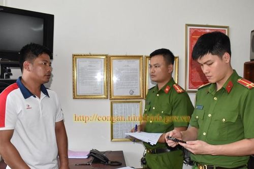 Câu kết với người nước ngoài lừa đảo gần 50 tỷ đồng của người dân