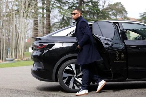 Kylian Mbappe sẽ mang dàn xe nào đến Real Madrid?