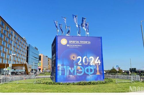 Diễn đàn Kinh tế Quốc tế Saint Petersburg lần thứ 27 có chủ đề 'Cơ sở của thế giới đa cực - sự hình thành các điểm tăng trưởng mới'