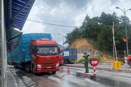 Đồn Biên phòng Cửa khẩu Quốc tế Hữu Nghị quản lý, kiểm soát chặt chẽ cửa khẩu và khu vực biên giới