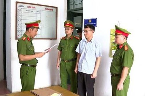 Phê chuẩn bắt khẩn cấp Phó Giám đốc Sở Tài nguyên và Môi trường tỉnh Bắc Kạn
