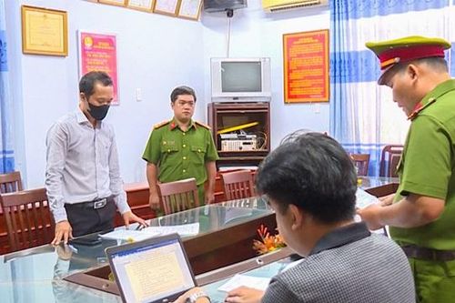 Vĩnh Long: Vi phạm về hoạt động cho vay và nhận hối lộ, cựu phó giám đốc ngân hàng bị bắt