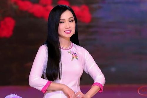 Ca sĩ Hà Phương lần đầu tiết lộ thuở học trò có nhiều chàng theo đuổi