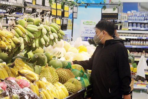 Trái cây bắt đầu rộ vụ hè