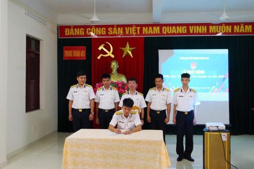 Lữ đoàn 101 và Trung đoàn 451 phát động Chiến dịch Thanh niên tình nguyện hè năm 2024
