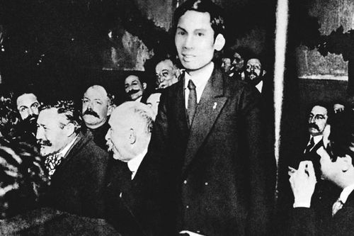 Kỷ niệm 113 năm ngày Bác Hồ ra đi tìm đường cứu nước (5-6-1911 / 5-6-2024): Những bước ngoặt trong hành trình tìm đường cứu nước của Người