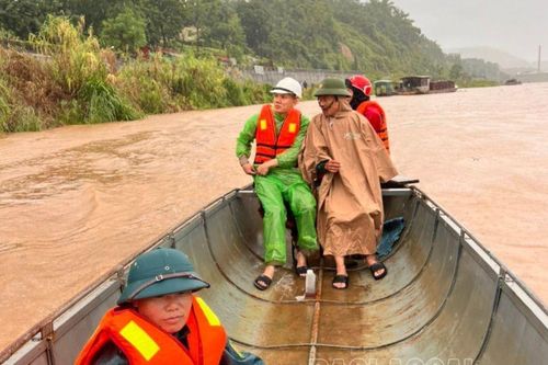 Bản Vược (Bát Xát): Khẩn trương tổ chức tìm kiếm 2 người bị lũ cuốn mất tích