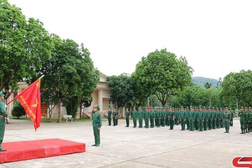 Bộ Chỉ huy Bộ đội Biên phòng Sơn La tổ chức Lễ tuyên thệ chiến sĩ mới