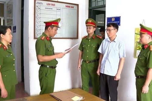 Bắt Phó Giám đốc Sở Tài nguyên và Môi trường tỉnh Bắc Kạn