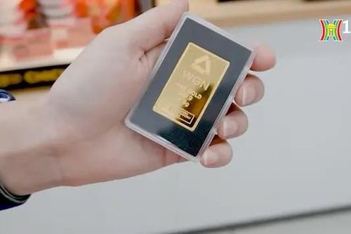 Dân Hàn Quốc mua vàng tự động ở cửa hàng tiện lợi