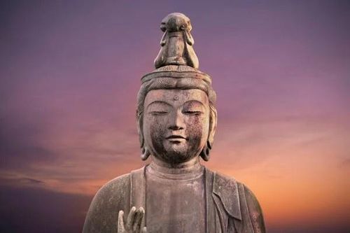 Cảm ứng đạo giao và sám trừ nghiệp chướng khác nhau thế nào?