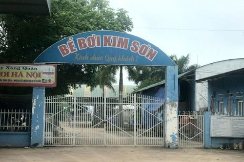 Bắc Giang: một bé trai tử vong do đuối nước tại bể bơi