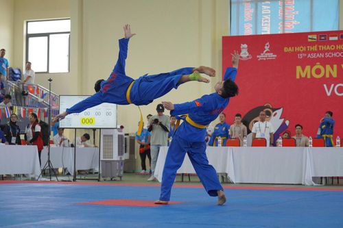 Đoàn thể thao học sinh Việt Nam tạm đứng đầu trên bảng tổng sắp huy chương