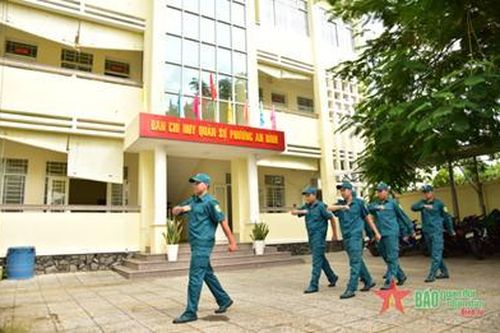 'An cư' cho dân quân thường trực - cách làm từ Quân khu 9