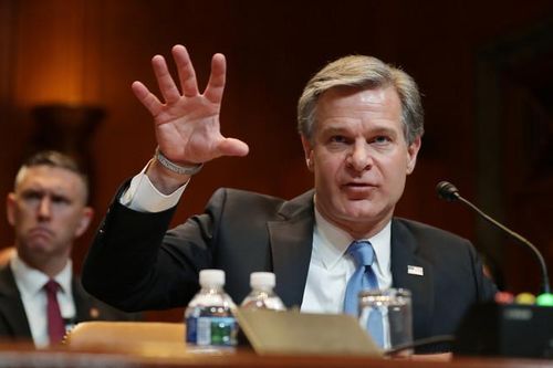 Giám đốc FBI cảnh báo về vụ tấn công khủng bố kiểu nhà hát Crocus